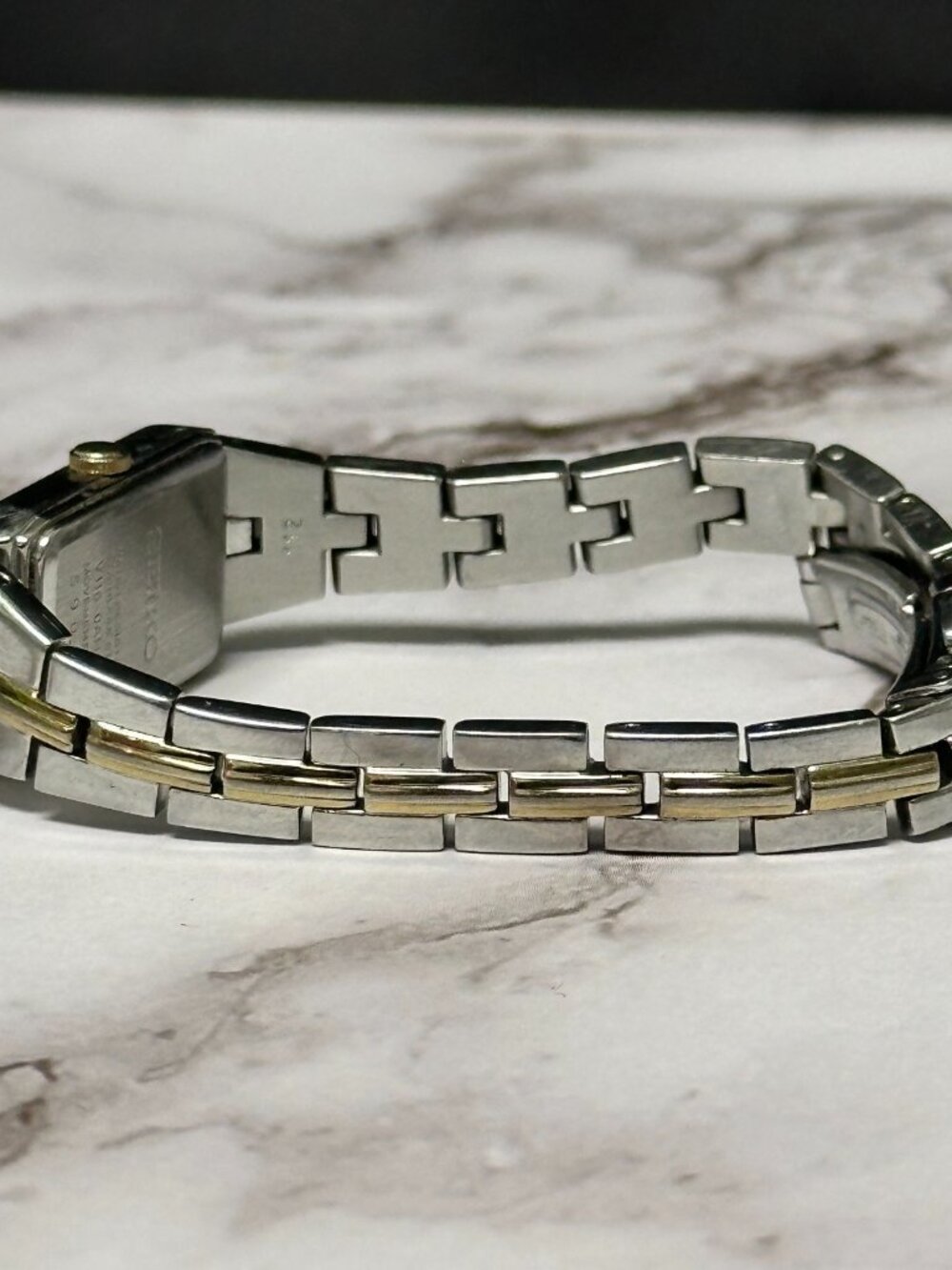 Vintage Seiko Solar Watch Women Silver Gold Two Tone Black Dial 5.75 Inch - Picture 6 of 12